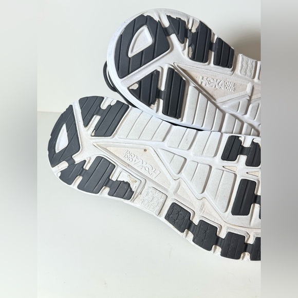 Hoka One One Gaviota 4 Running Shoes 1123200 BWHT Black Mens Size 13 2E Wide